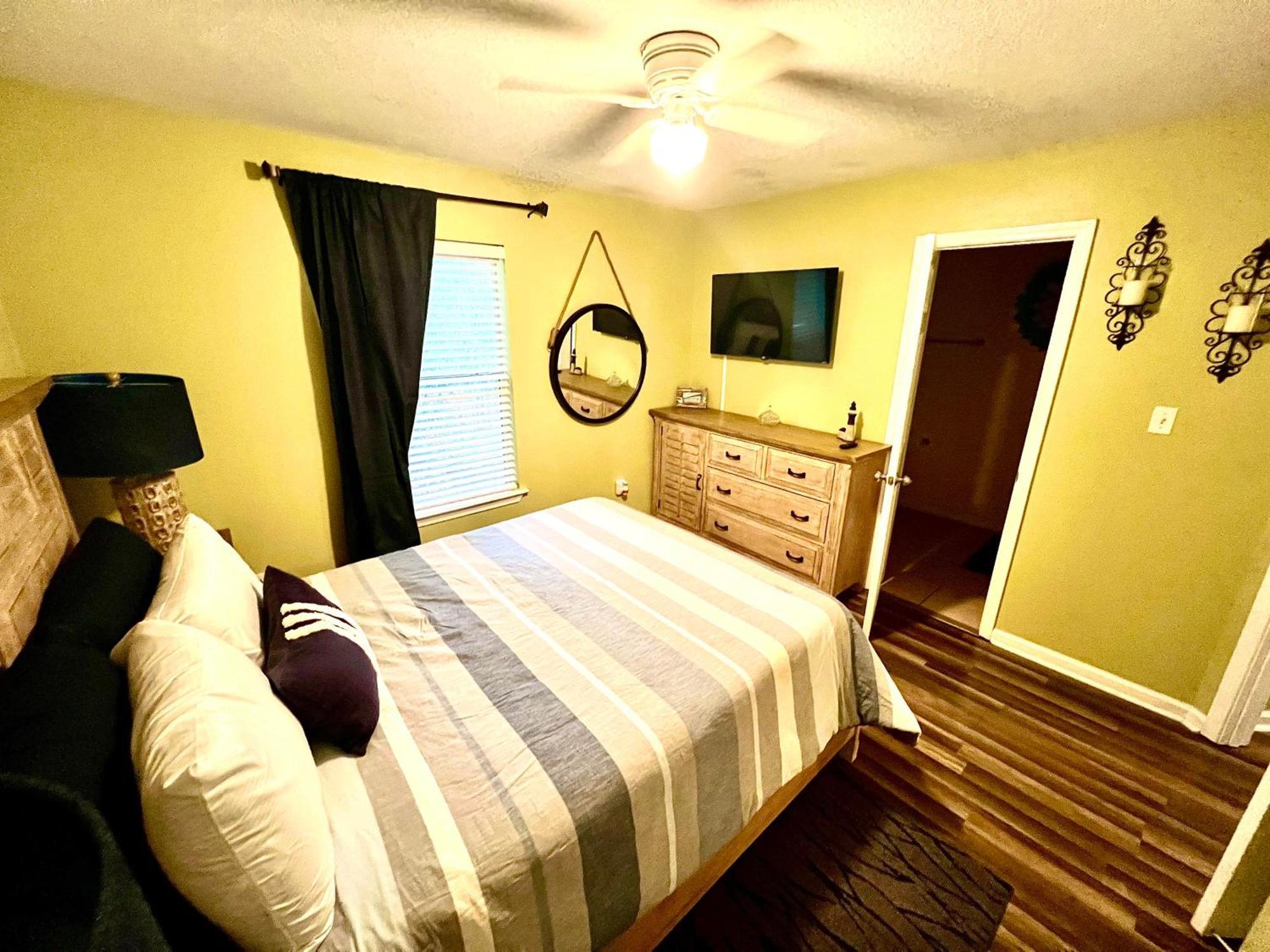 Holiday home Sandy Feet Retreat Ms *