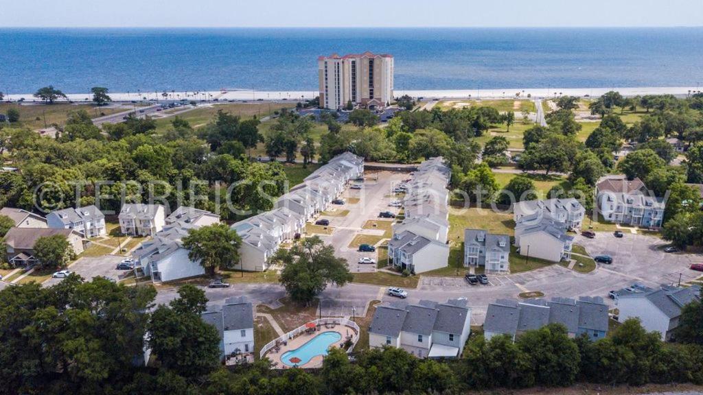 Sandy Feet Retreat Ms